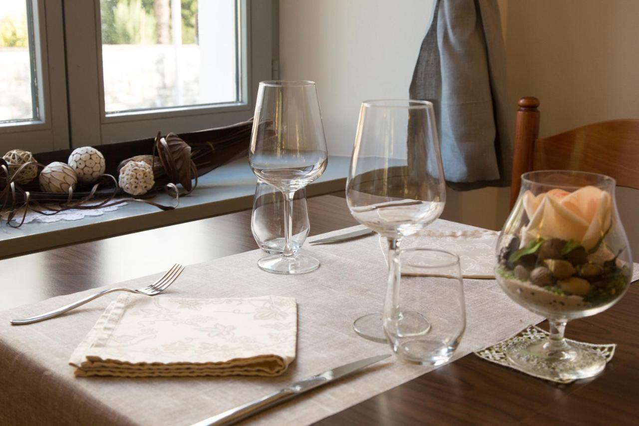 Locanda La Pignatta Arogno Bagian luar foto