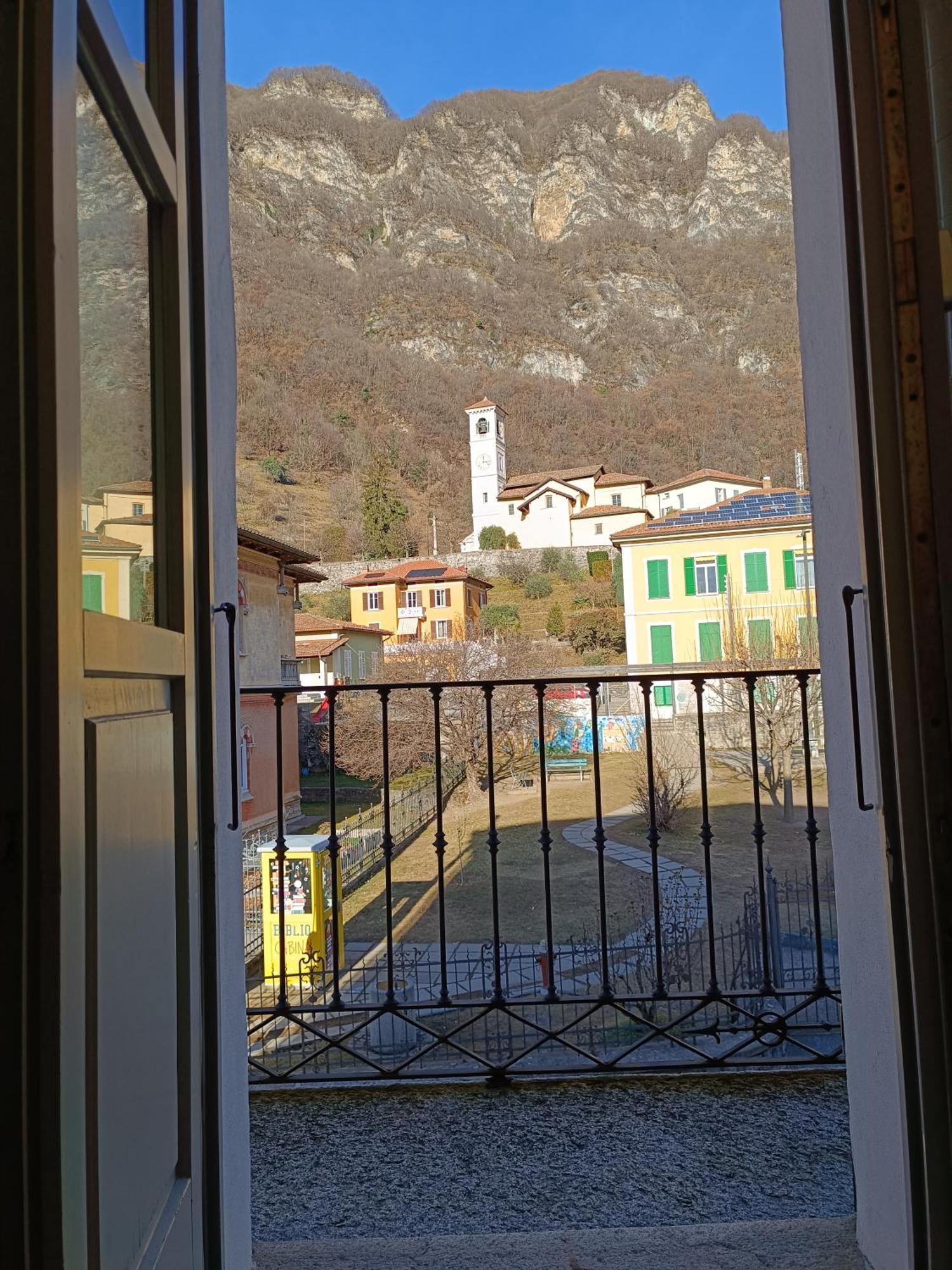Locanda La Pignatta Arogno Bagian luar foto