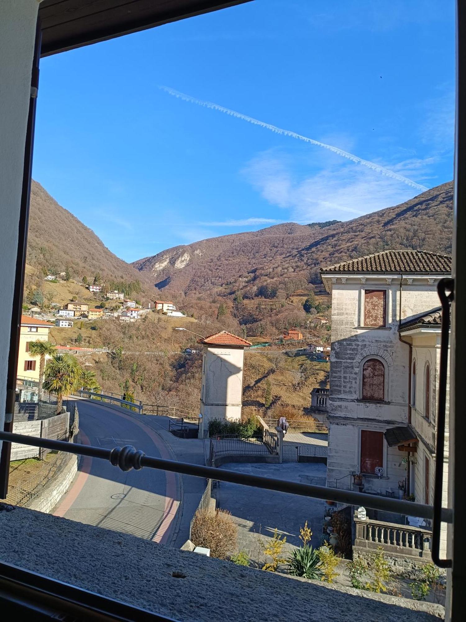 Locanda La Pignatta Arogno Bagian luar foto