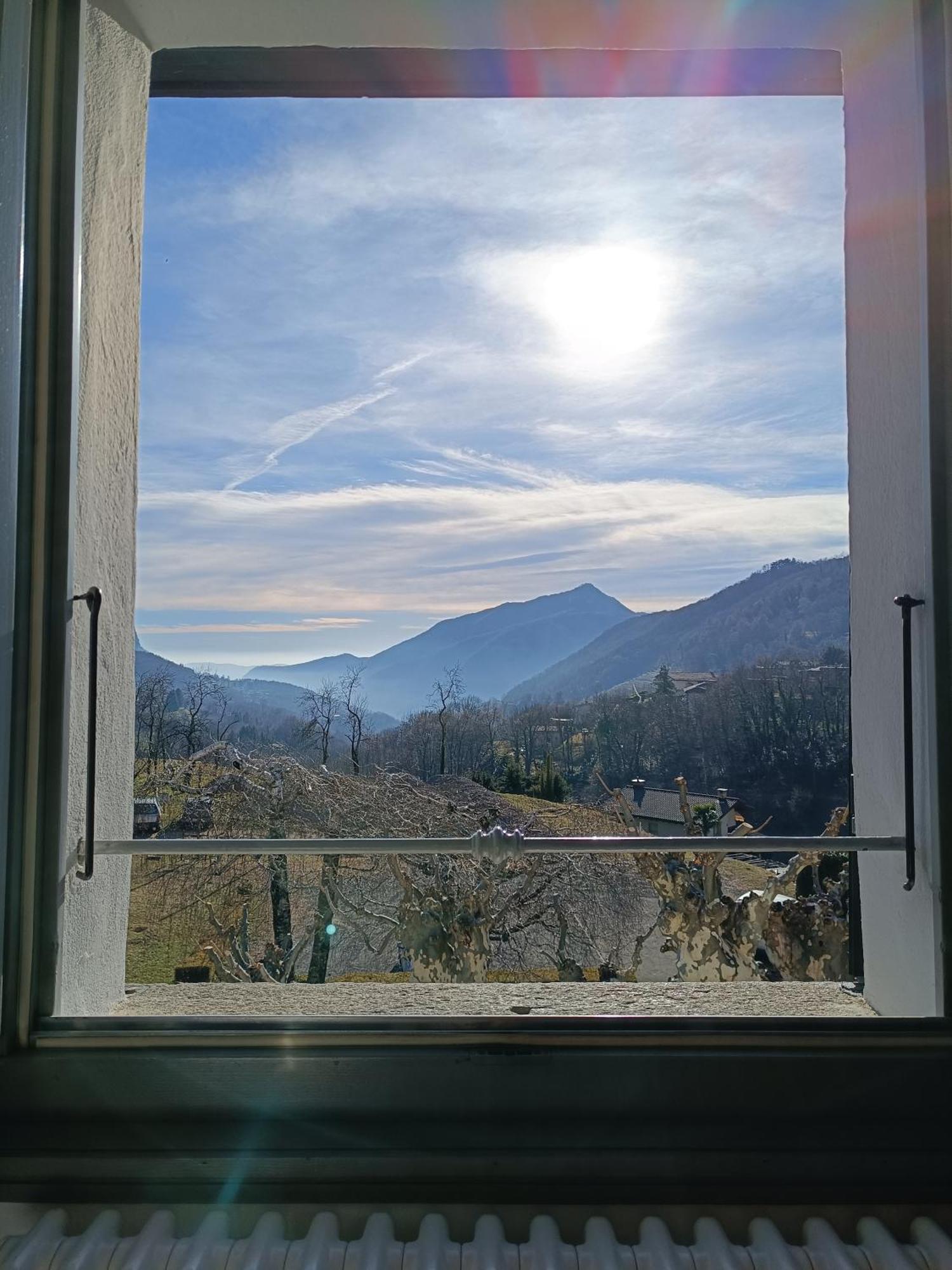 Locanda La Pignatta Arogno Bagian luar foto