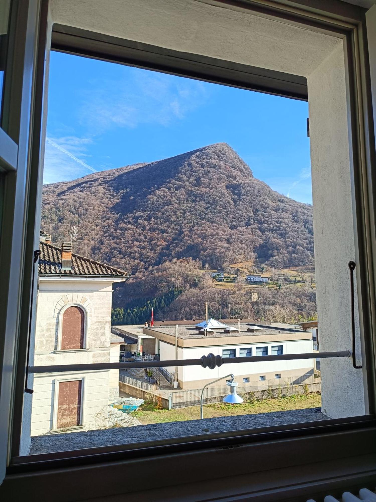 Locanda La Pignatta Arogno Bagian luar foto